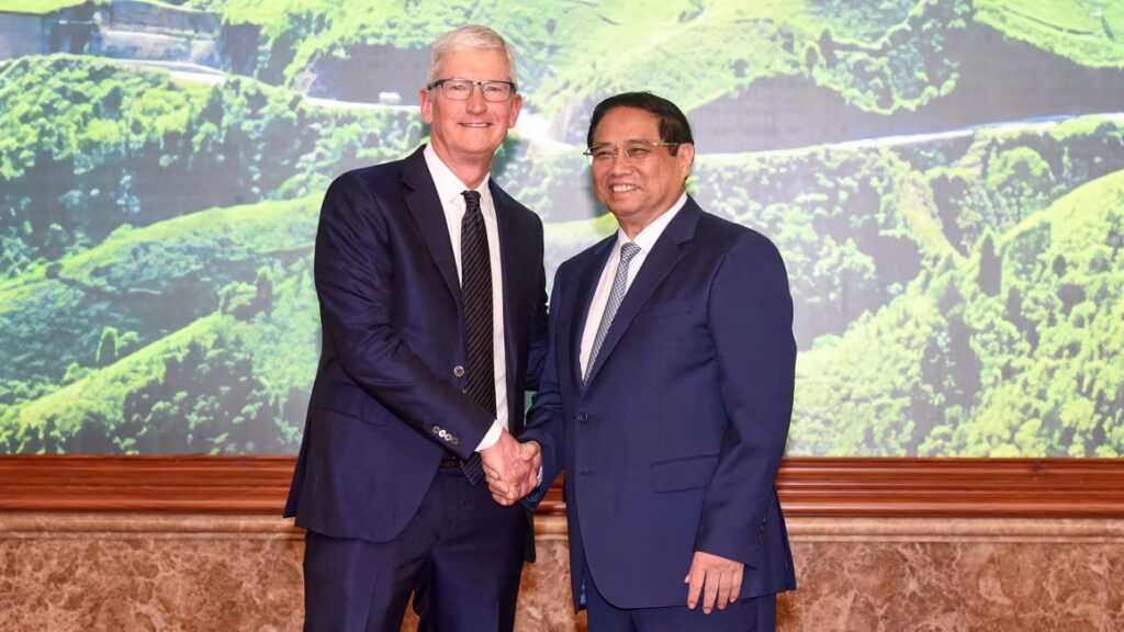 Vietnam's Prime Minister Pham Minh Chinh And Apple Ceo Tim Cook