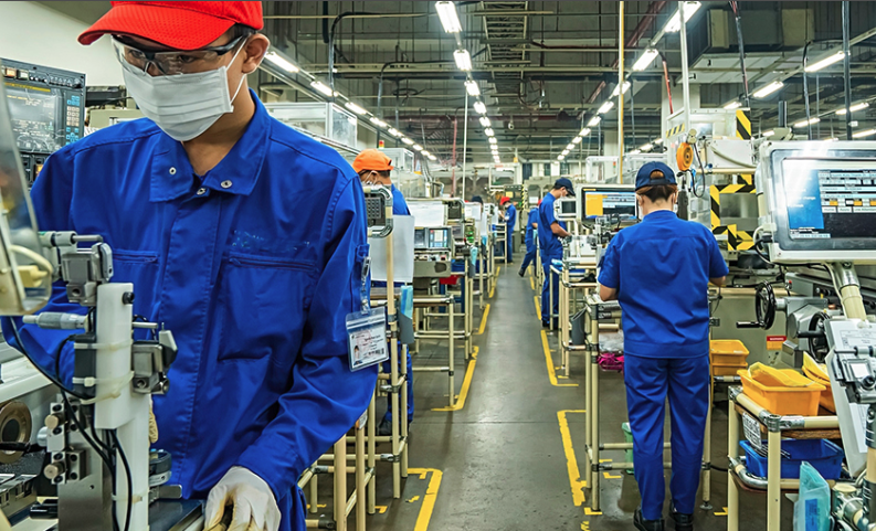 Apple, Lg And Lego Boost Vietnam Fdi To Ten Year High