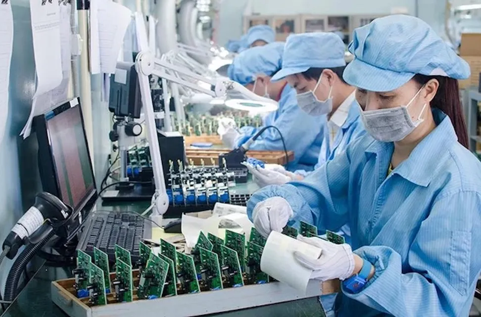 Vietnam Chips Semiconductor Industry
